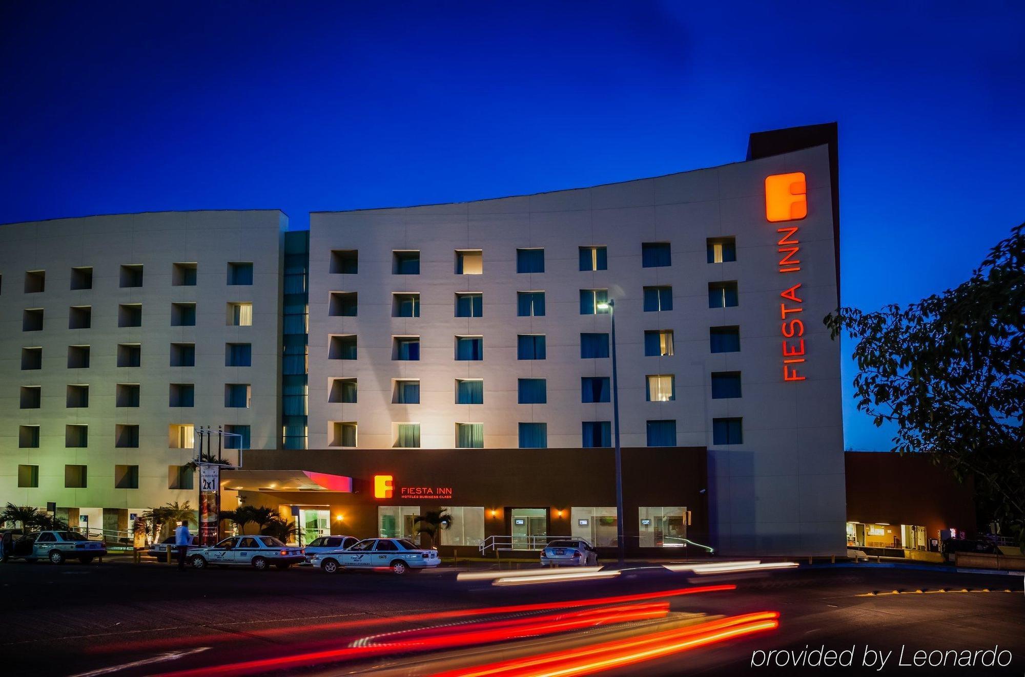 Fiesta Inn Culiacán エクステリア 写真