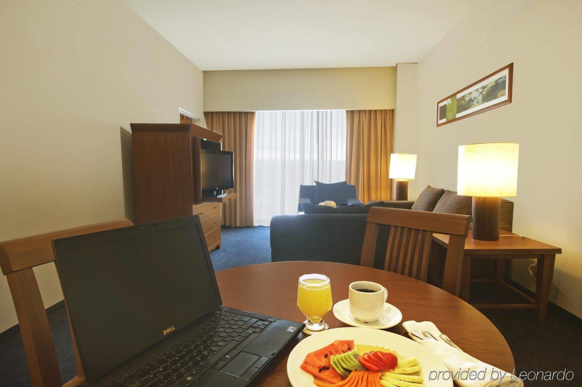 Fiesta Inn Culiacán エクステリア 写真