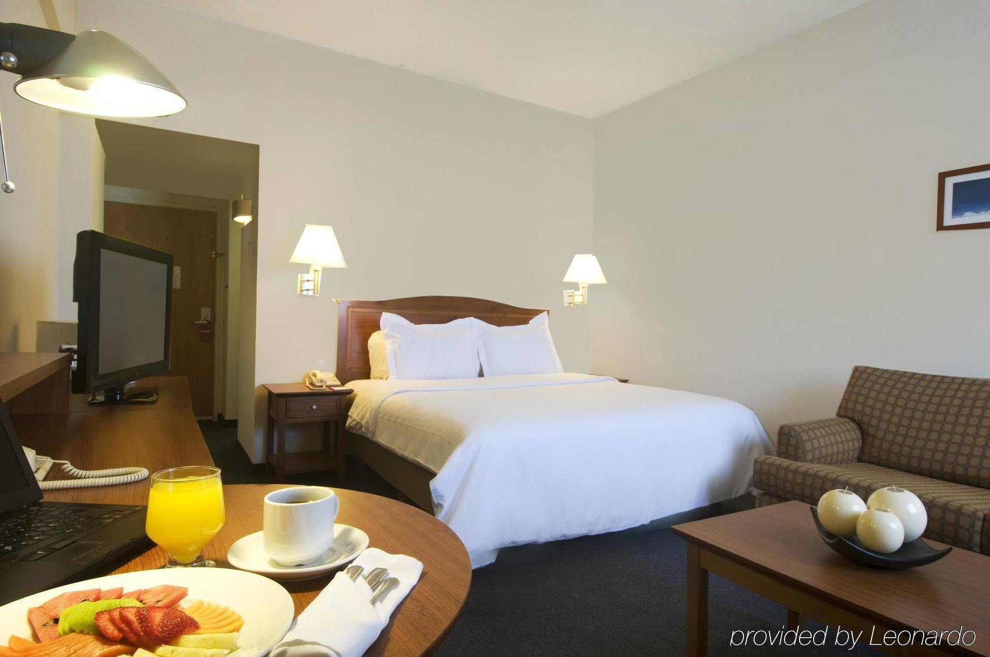 Fiesta Inn Culiacán 部屋 写真