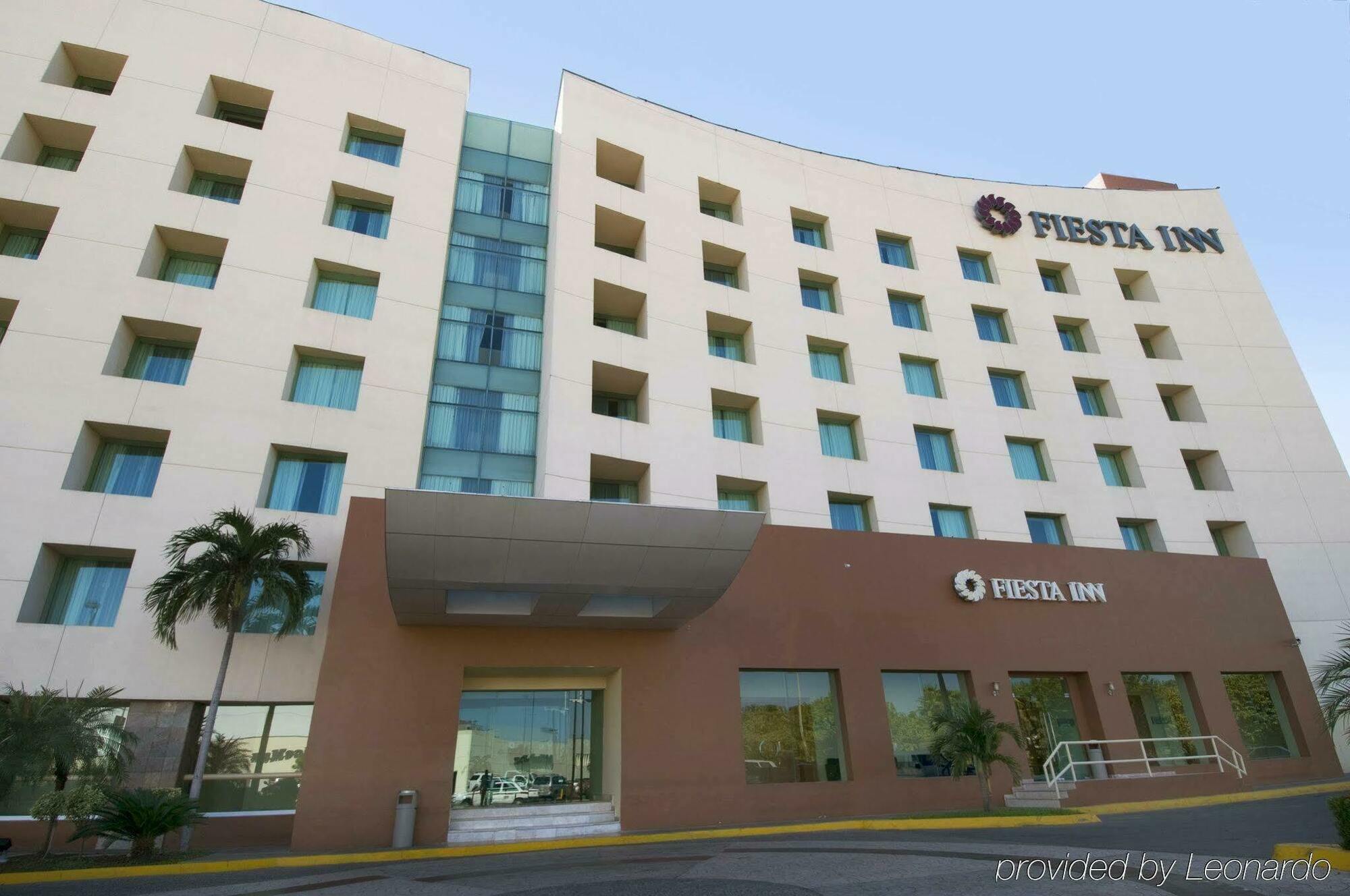 Fiesta Inn Culiacán エクステリア 写真